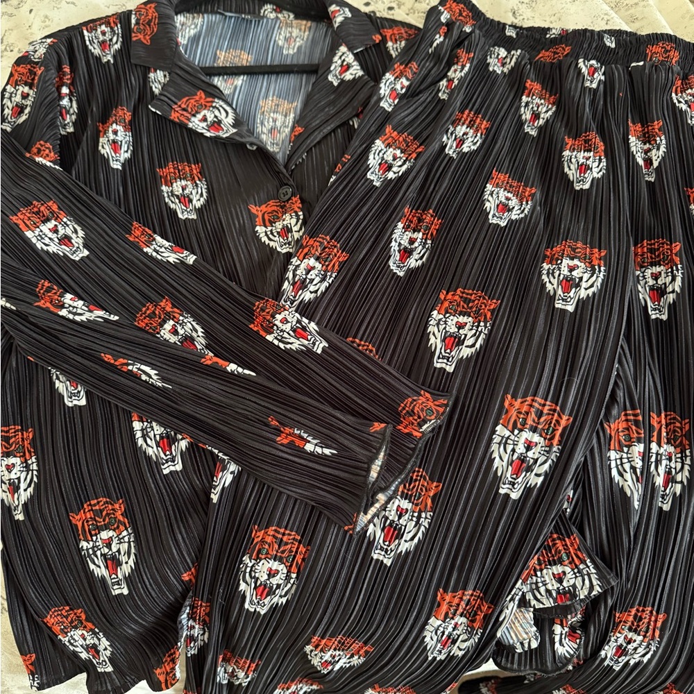 Dressed in Lala Tigress Plisse Set